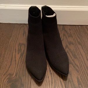 Everlane Glove Boots Black with Leather Detail